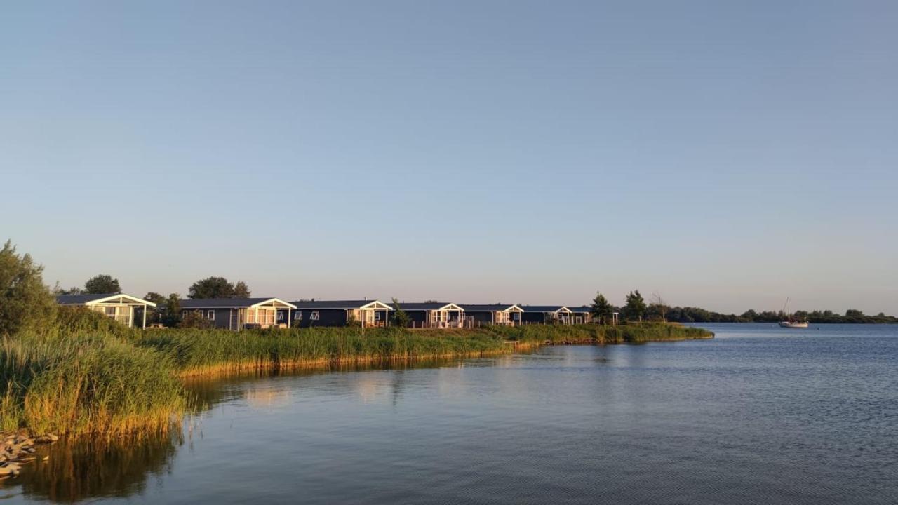 Mobilheim Herz Lauwersoog - Chalet Robbengat Extérieur photo